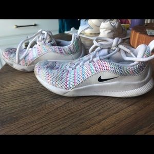 Nike sneakers size 10.5 girls
